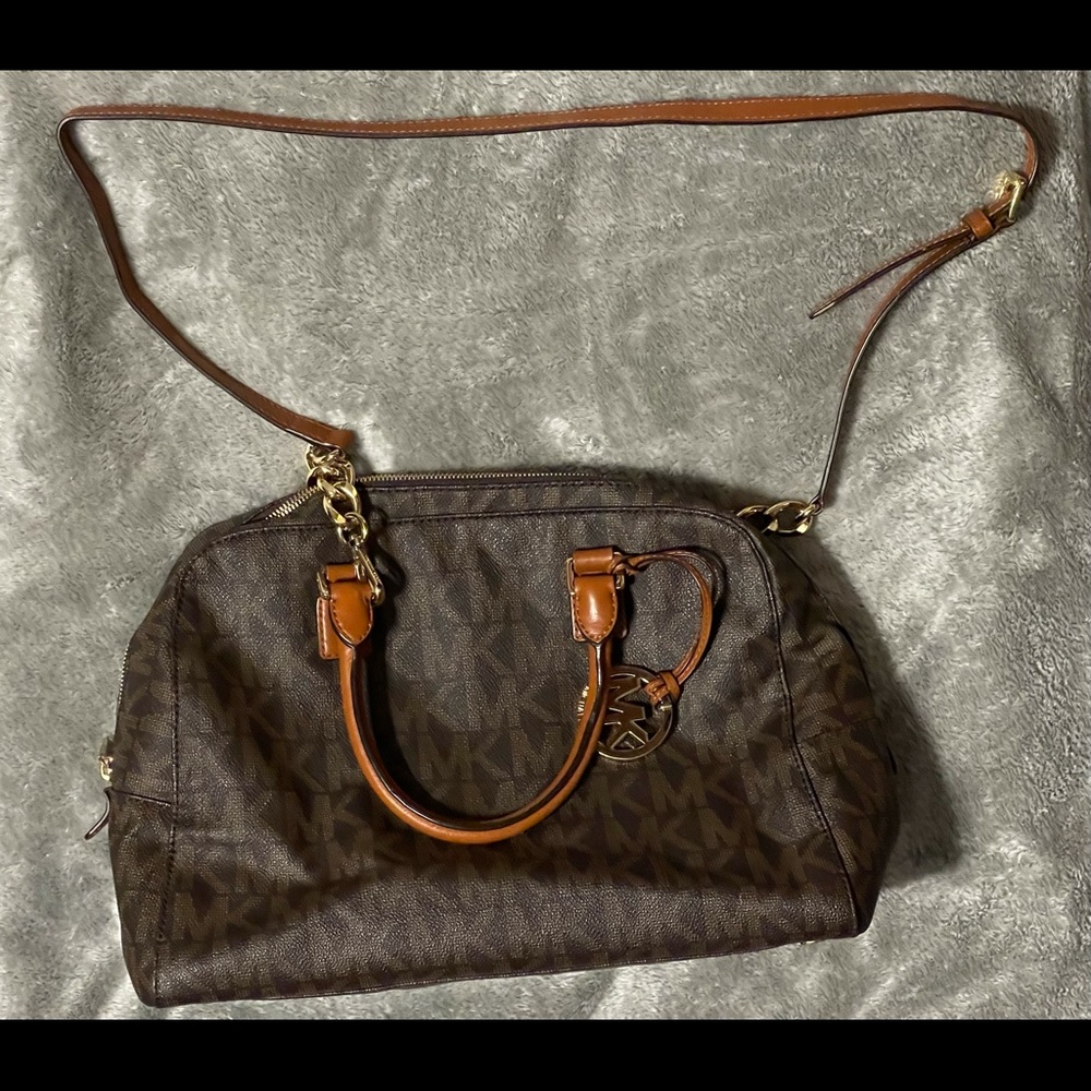 Michael Kors handbag Crossbody chain accent strap